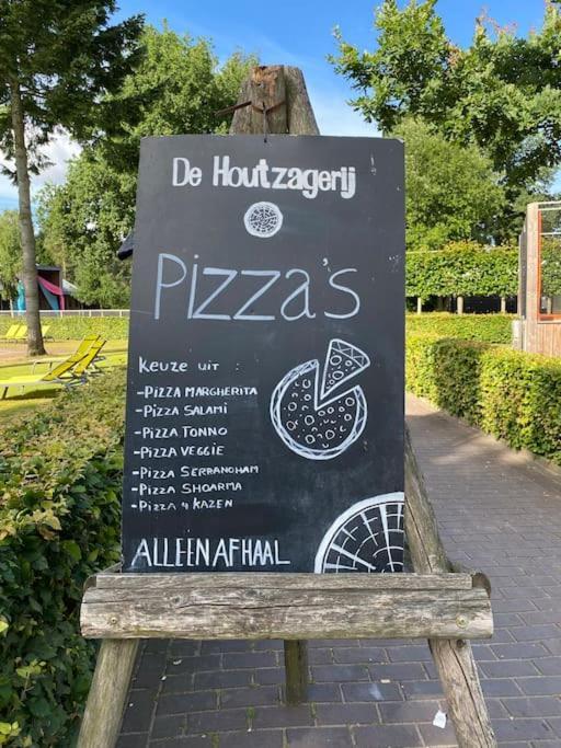 Knus Huisje Op Kindvriendelijk Park Met Zwembad Otterlo Bagian luar foto
